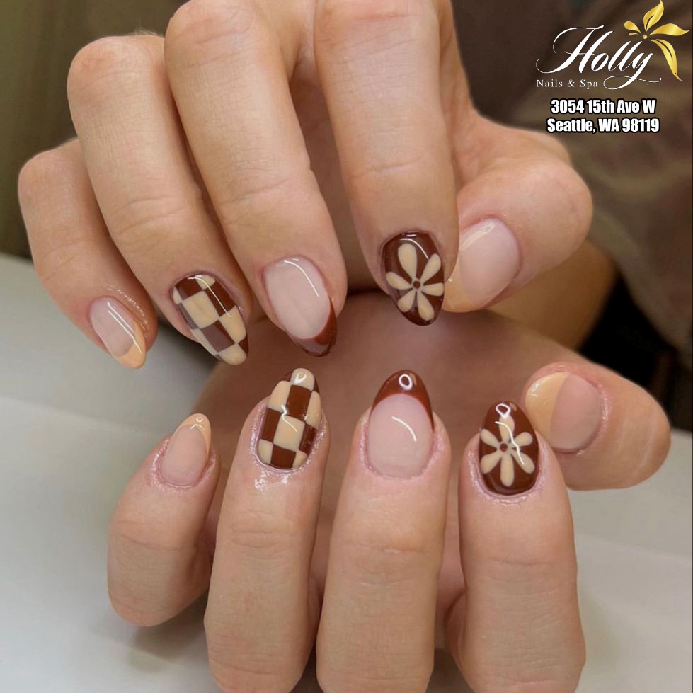 Holly Nails & Spa